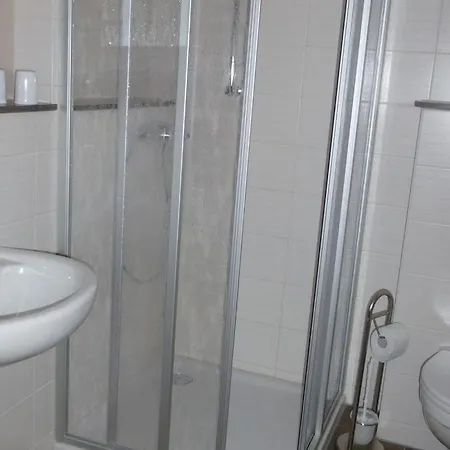 An Den Linden Apartment *