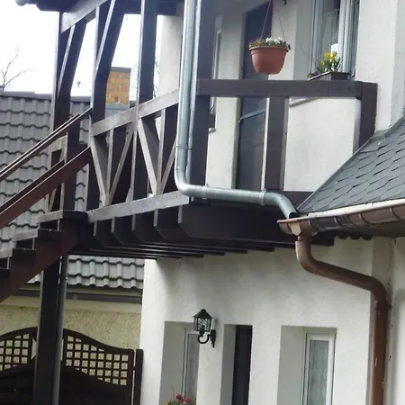 An Den Linden Apartment *